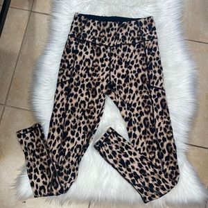 Victoria’s Secret Animal print Leggins 10